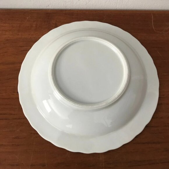 Vintage US Virgin Islands White Porcelain Hand-Painted Etched Ashtray Gold-Trim - Picture 3 of 3